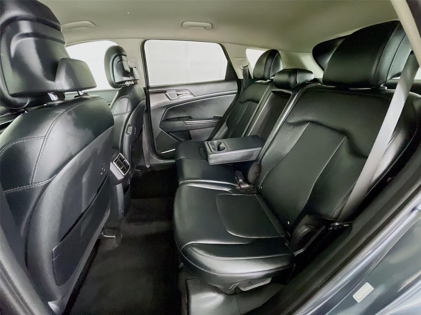 Used 2023 Kia Sportage EX FWD image 27