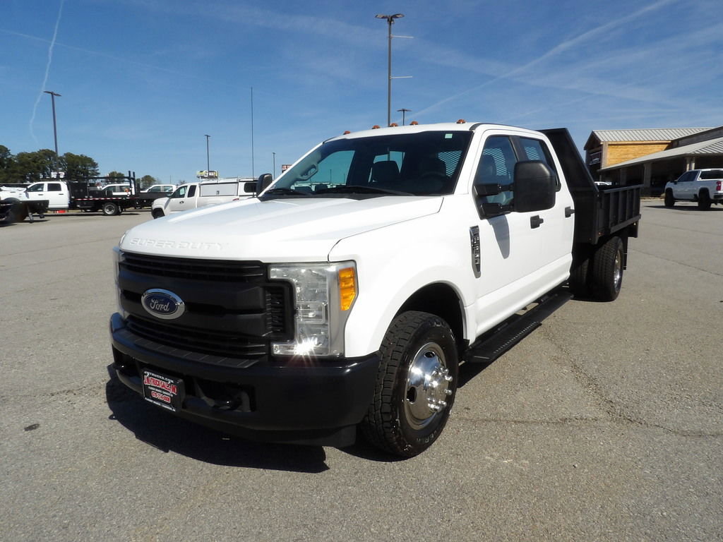 Used 2017 Ford F350 XL image 55