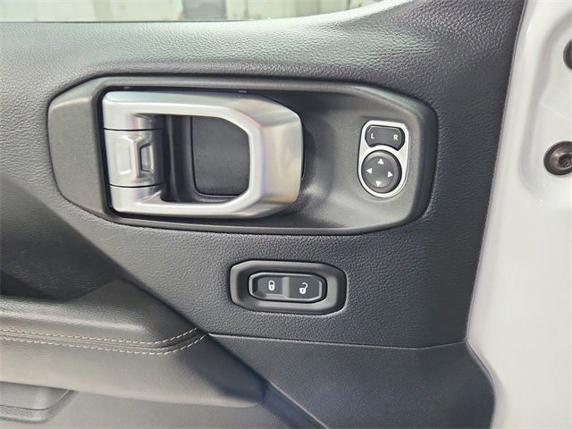 Used 2018 Jeep Wrangler Unlimited Rubicon image 31