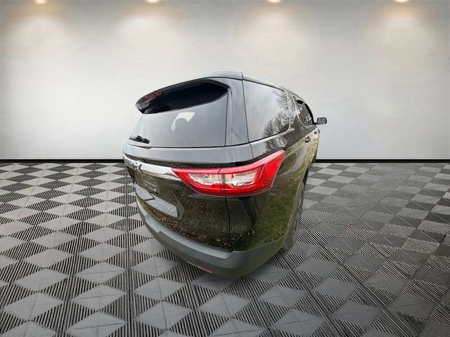 Used 2020 Chevrolet Traverse LS w/ LPO, Blackout Package image 5