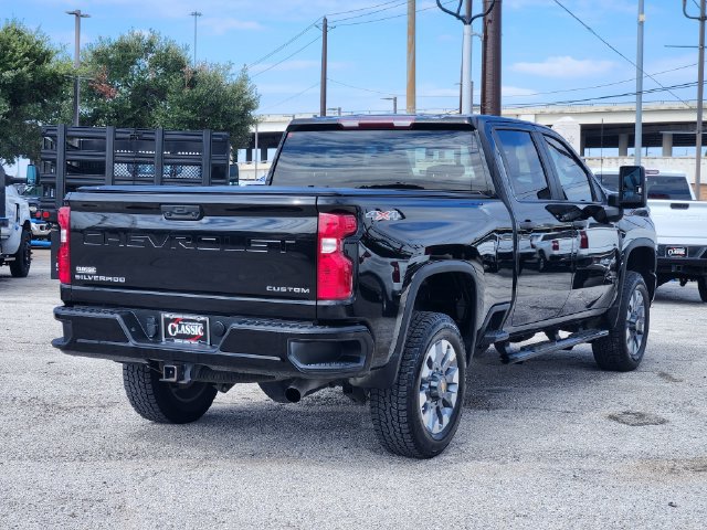Used 2022 Chevrolet Silverado 2500 Custom w/ Custom Value Package AWD/4WD image 7