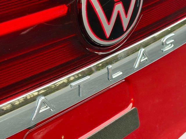 Used 2025 Volkswagen Atlas SEL Premium R-Line image 16