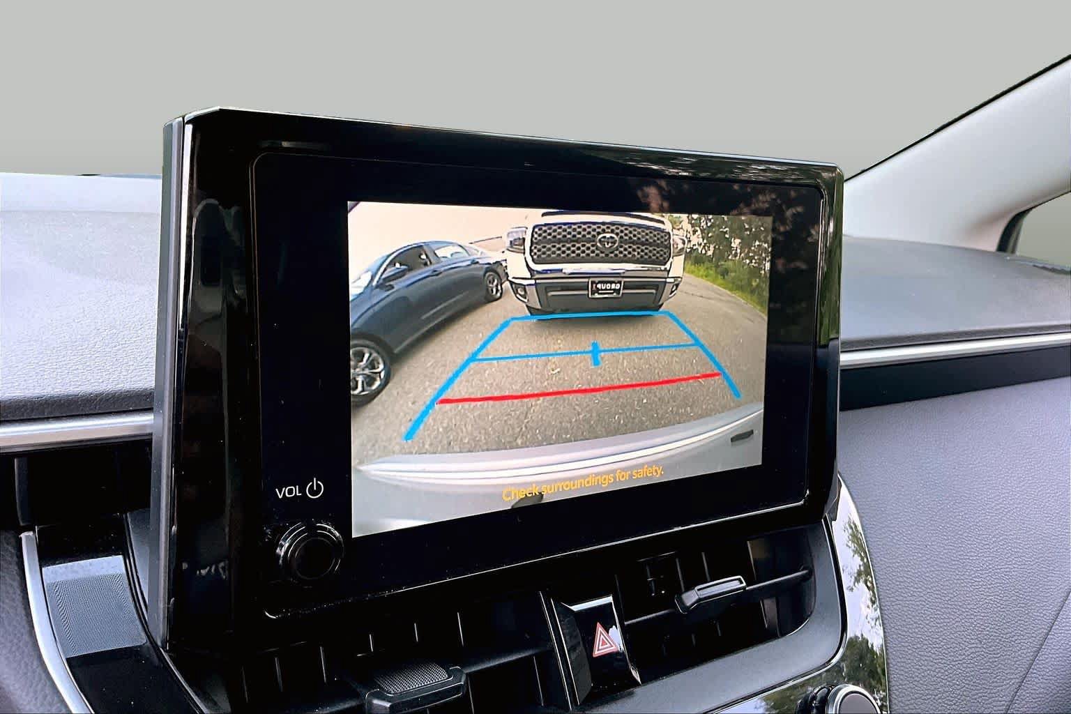 Used 2023 Toyota Corolla LE FWD image 27