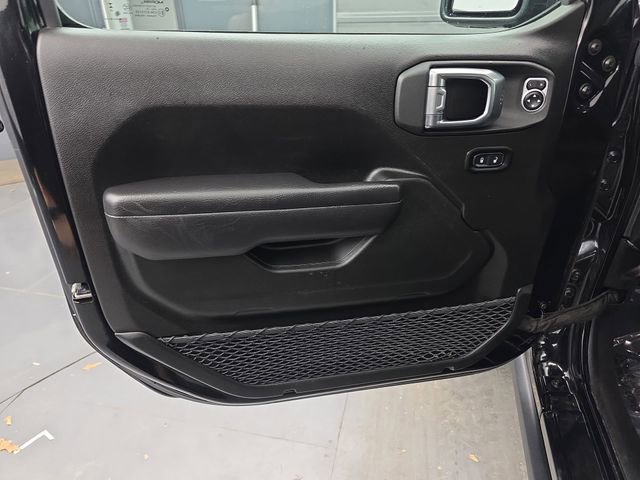 Used 2025 Jeep Wrangler Willys image 23