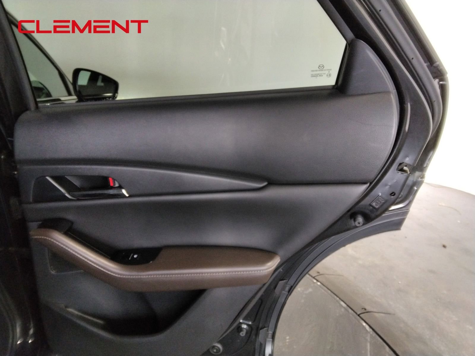 Used 2024 MAZDA CX-30 AWD 2.5 S w/ Premium Package image 37
