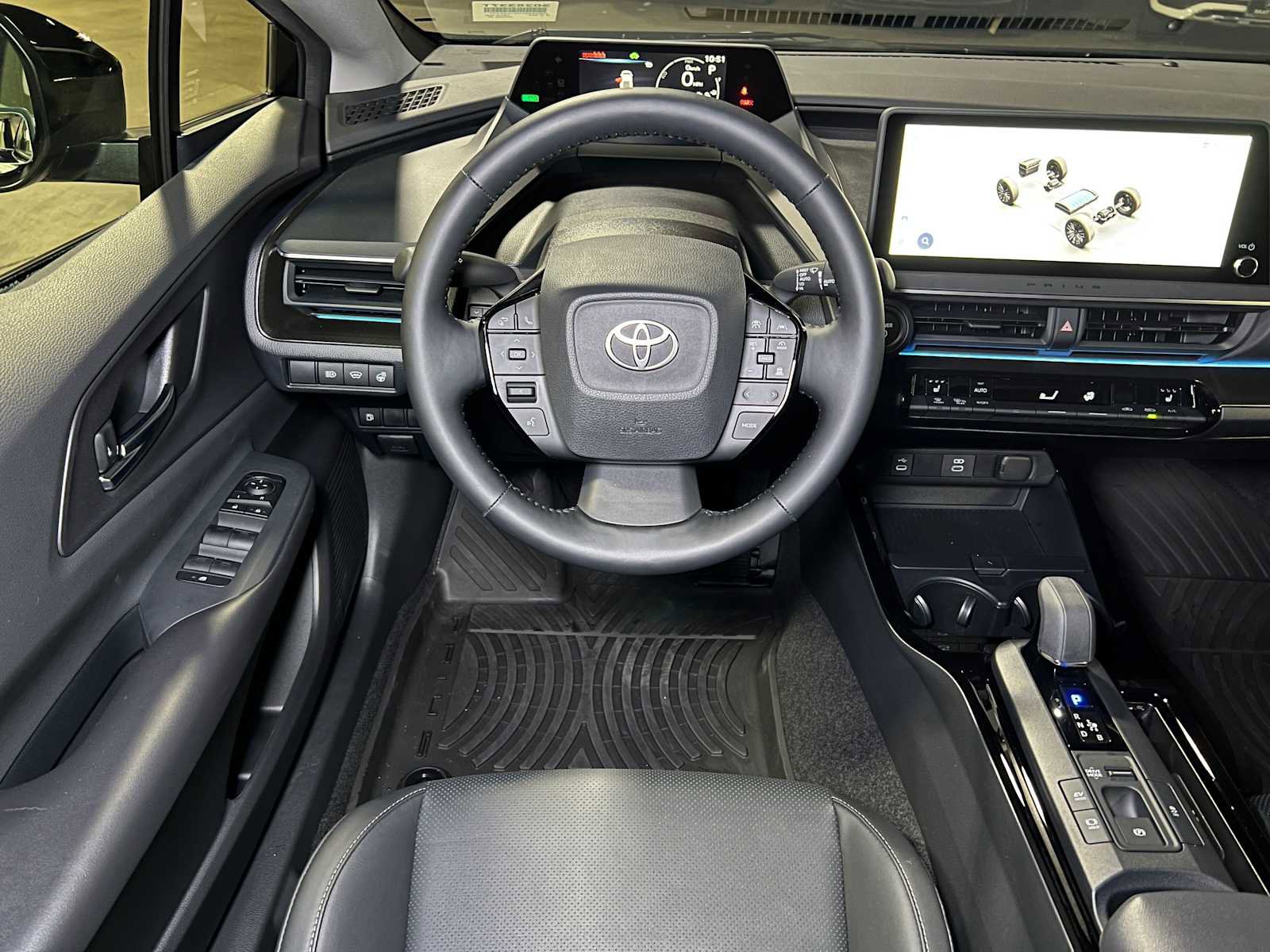 Used 2025 Toyota Prius AWD image 35