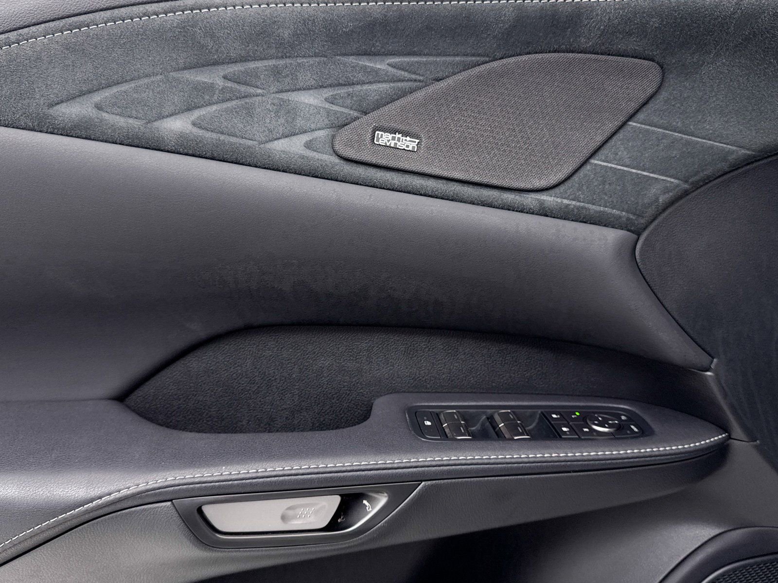 Used 2024 Lexus RX 500h F Sport image 29