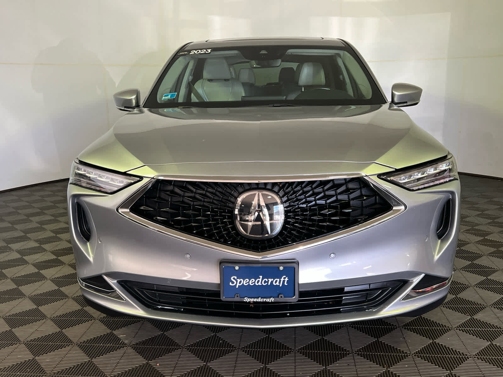 Certified 2023 Acura MDX SH-AWD w/ Technology Package image 2