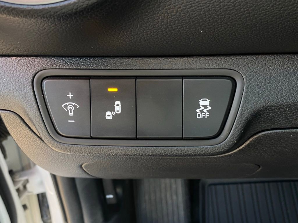 Certified 2024 Kia Forte LXS w/ LXS Technology Package FWD image 10