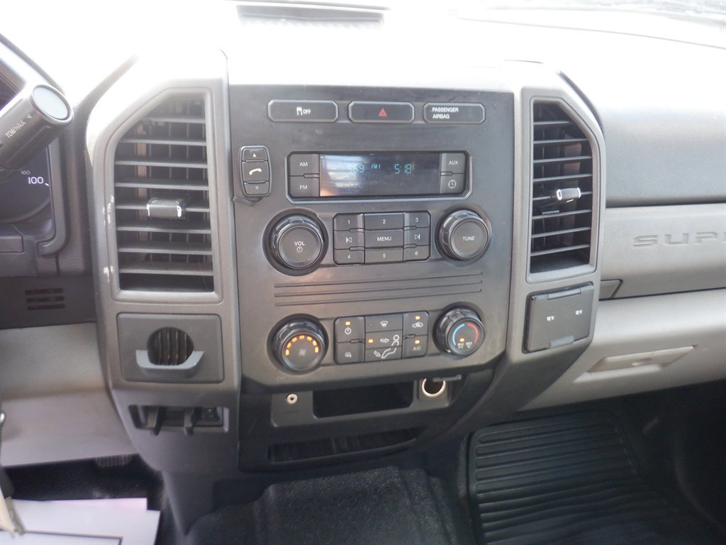 Used 2018 Ford F350 XL w/ Power Equipment Group image 15