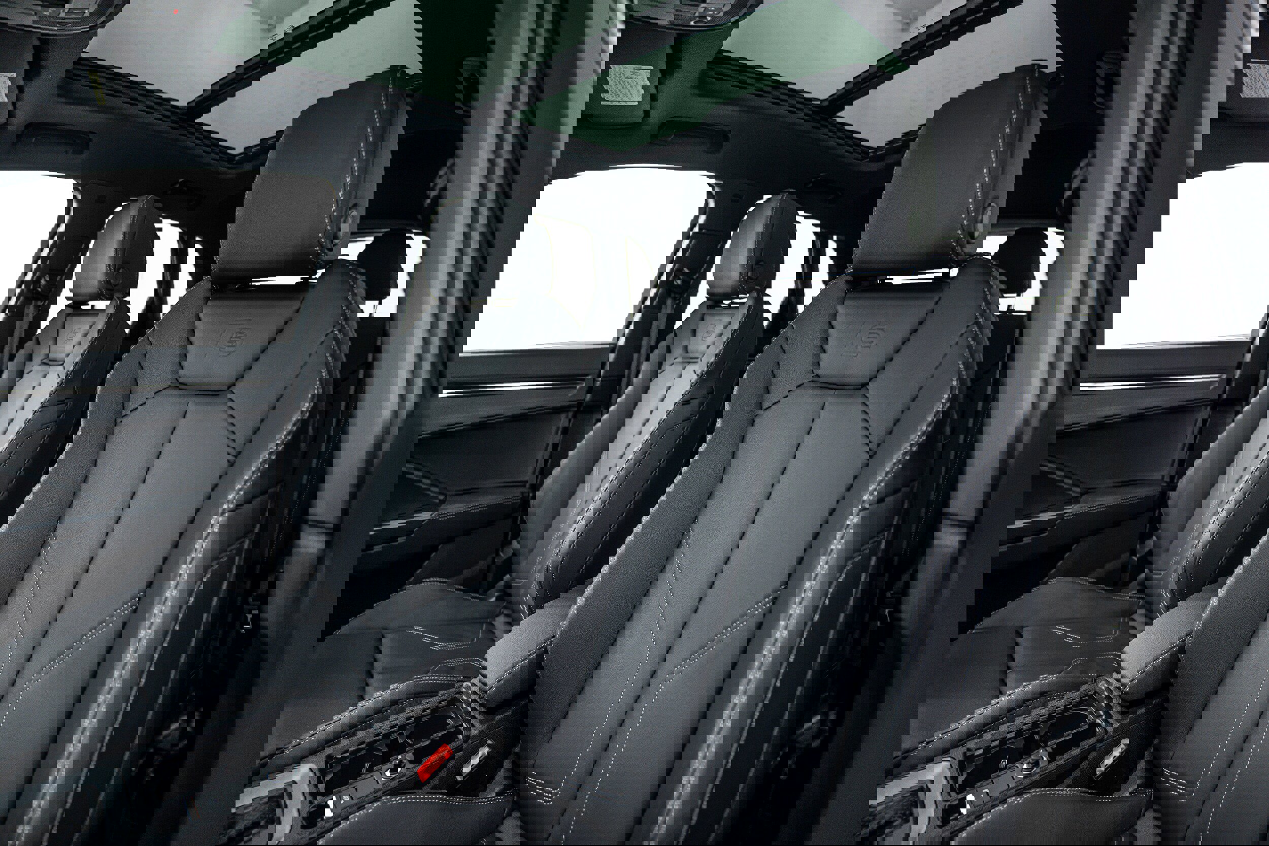 Certified 2025 Audi Q3 2.0T Premium w/ Convenience Package image 15