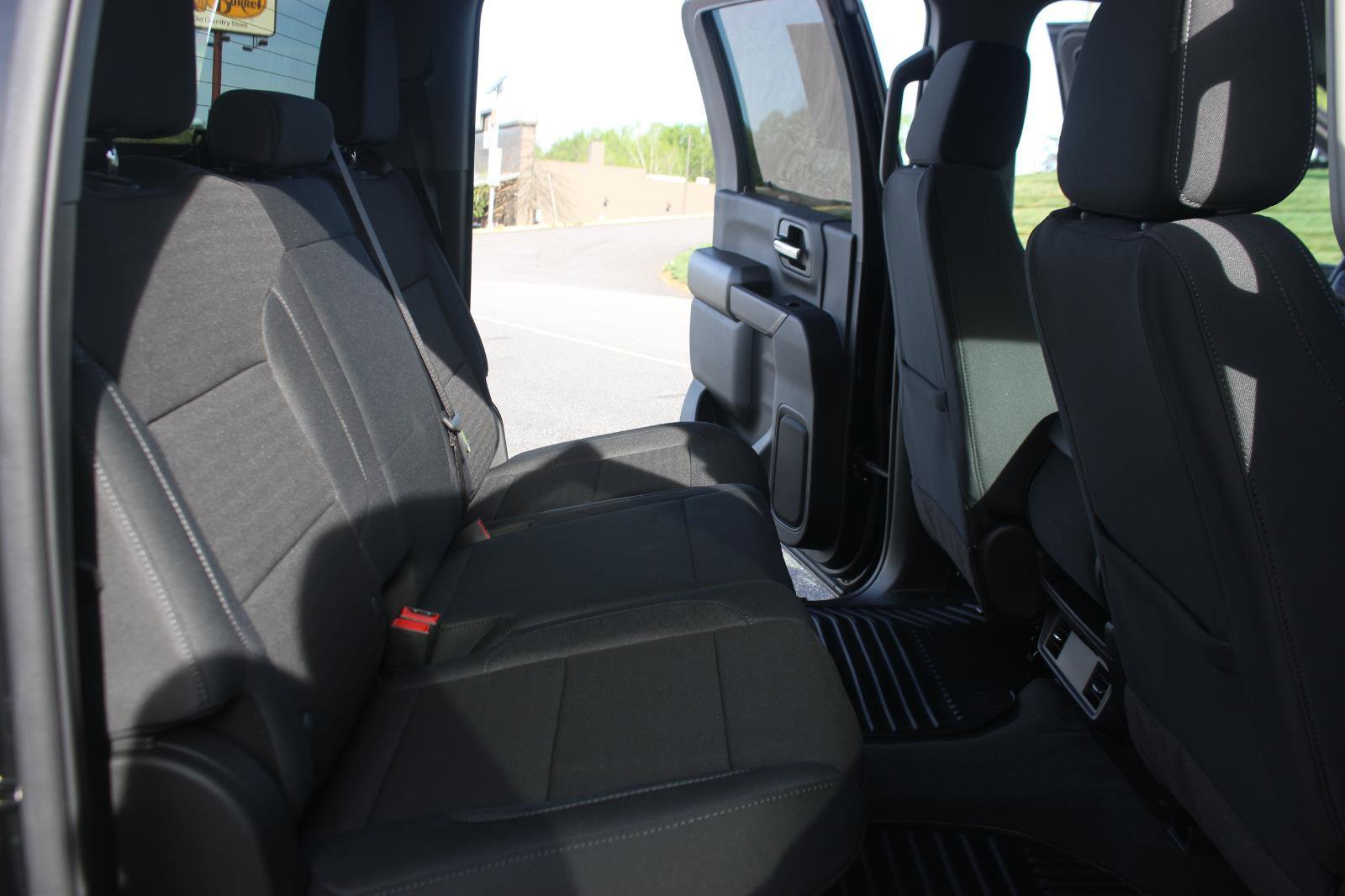 Used 2024 GMC Sierra 2500 Pro AWD/4WD image 36