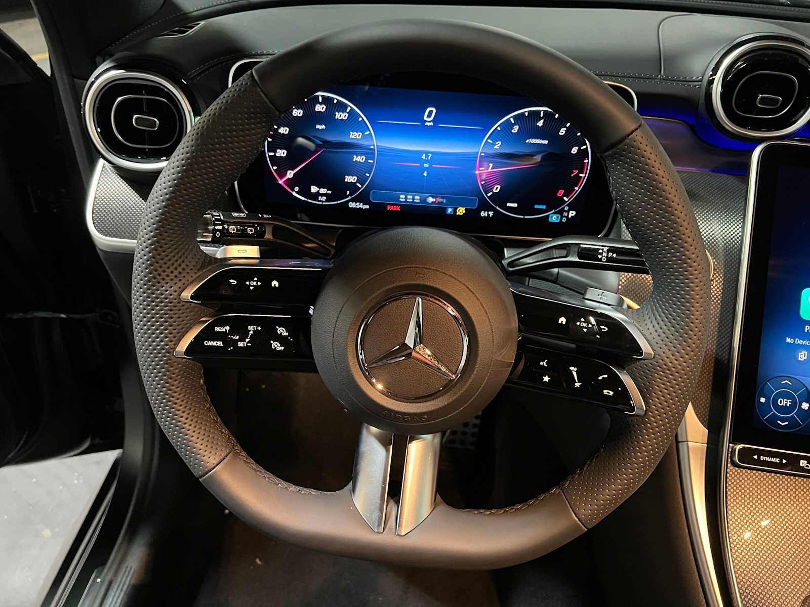New 2026 Mercedes-Benz GLC 300 4MATIC image 24