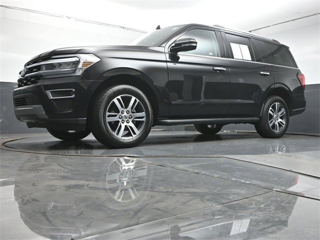 Used 2024 Ford Expedition Limited image 41