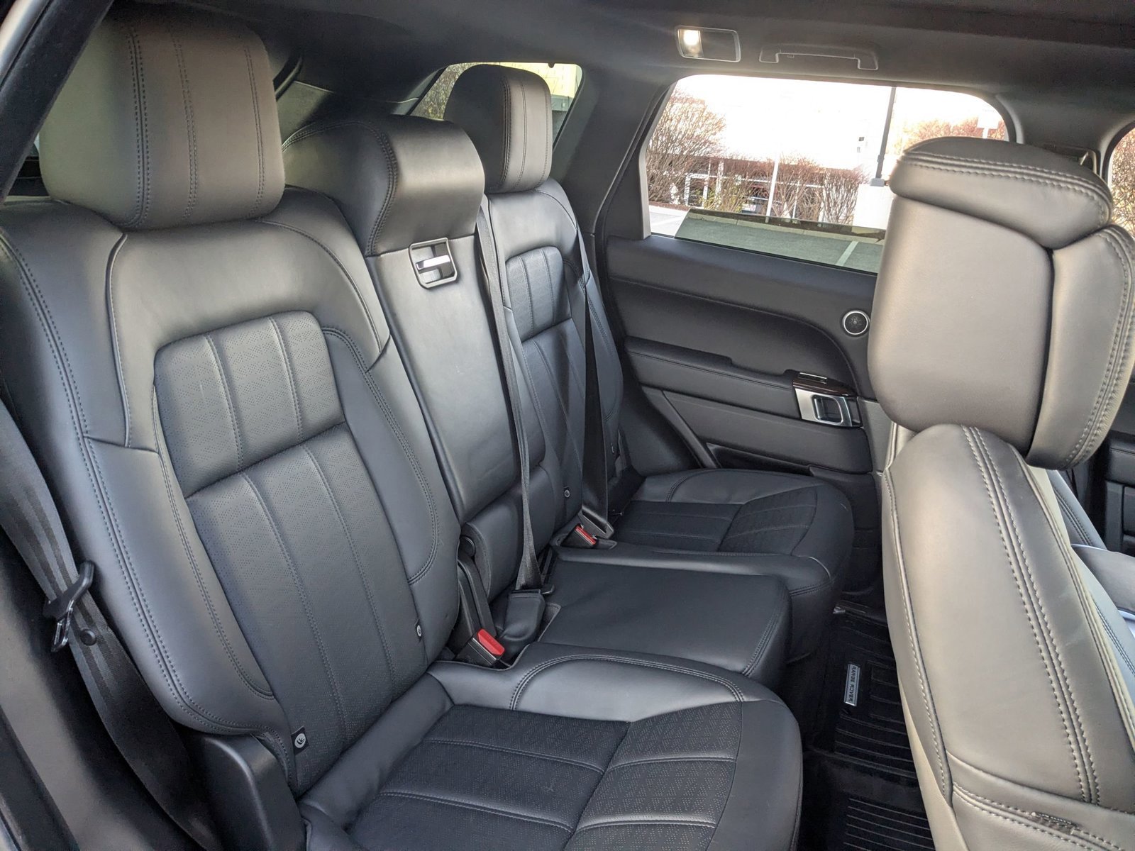 Used 2019 Land Rover Range Rover Sport HSE Dynamic image 21