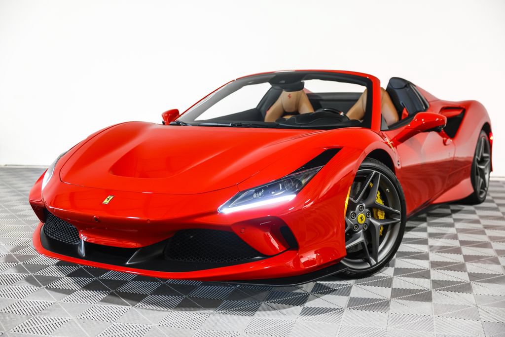 Used 2023 Ferrari F8 Tributo RWD image 12