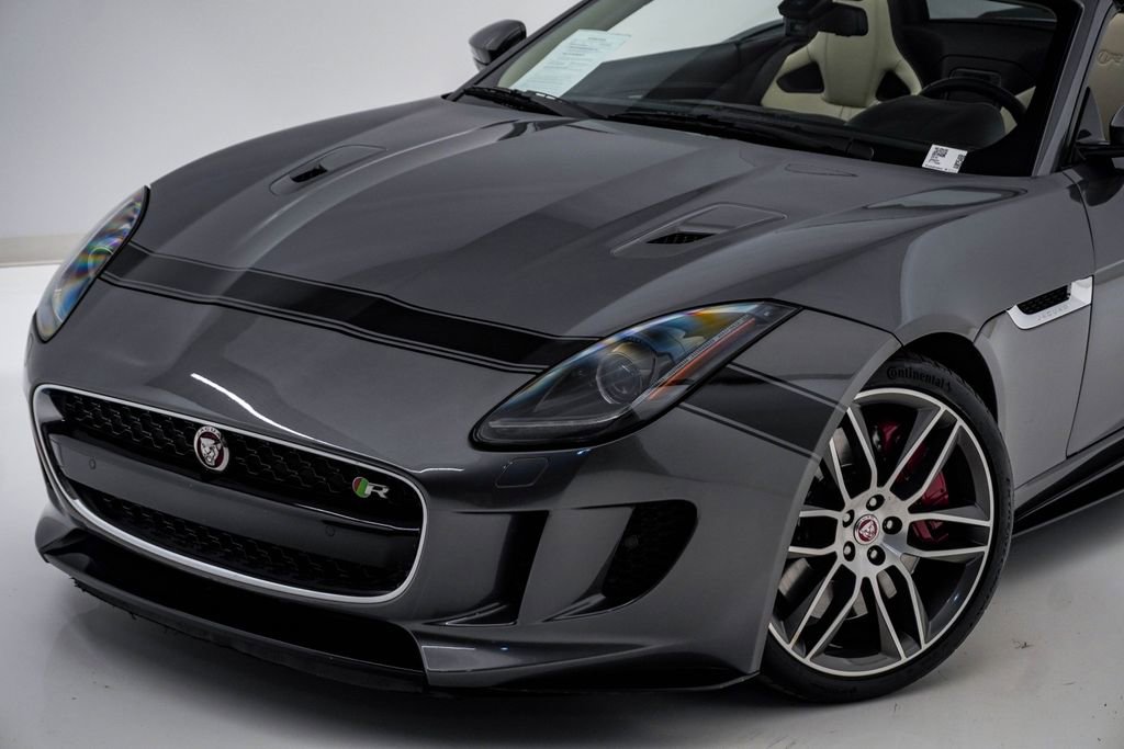 Used 2016 Jaguar F-TYPE R image 4