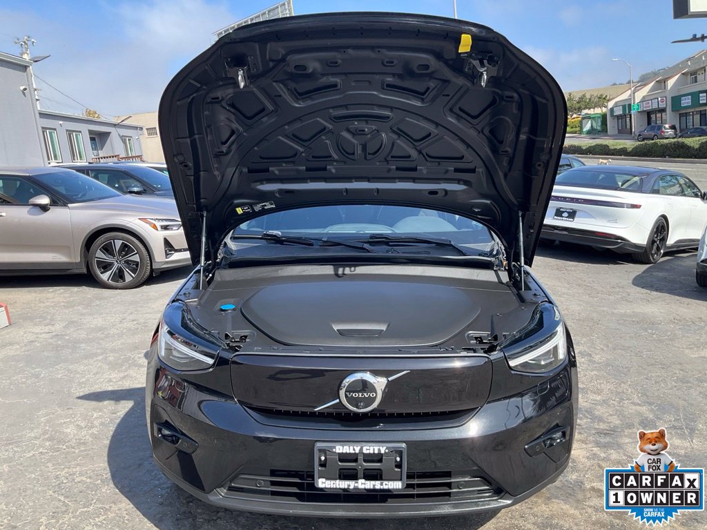 Used 2023 Volvo C40 P8 Recharge Ultimate AWD/4WD image 14