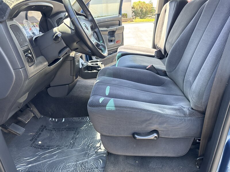 Used 2002 Dodge Ram 1500 Truck 2WD Quad Cab image 24