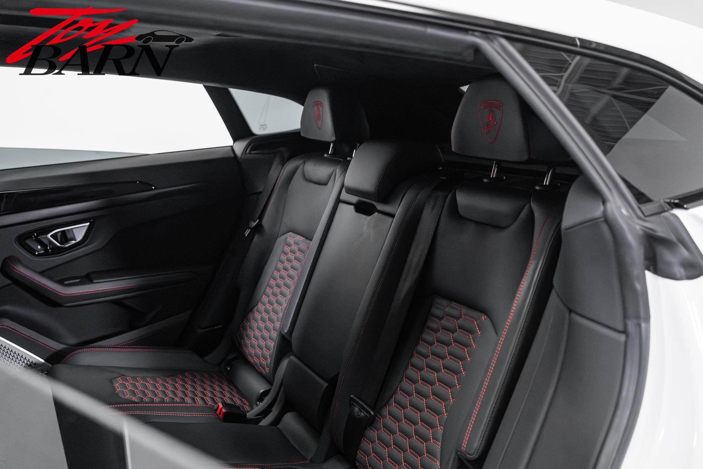 Used 2022 Lamborghini Urus AWD/4WD image 54