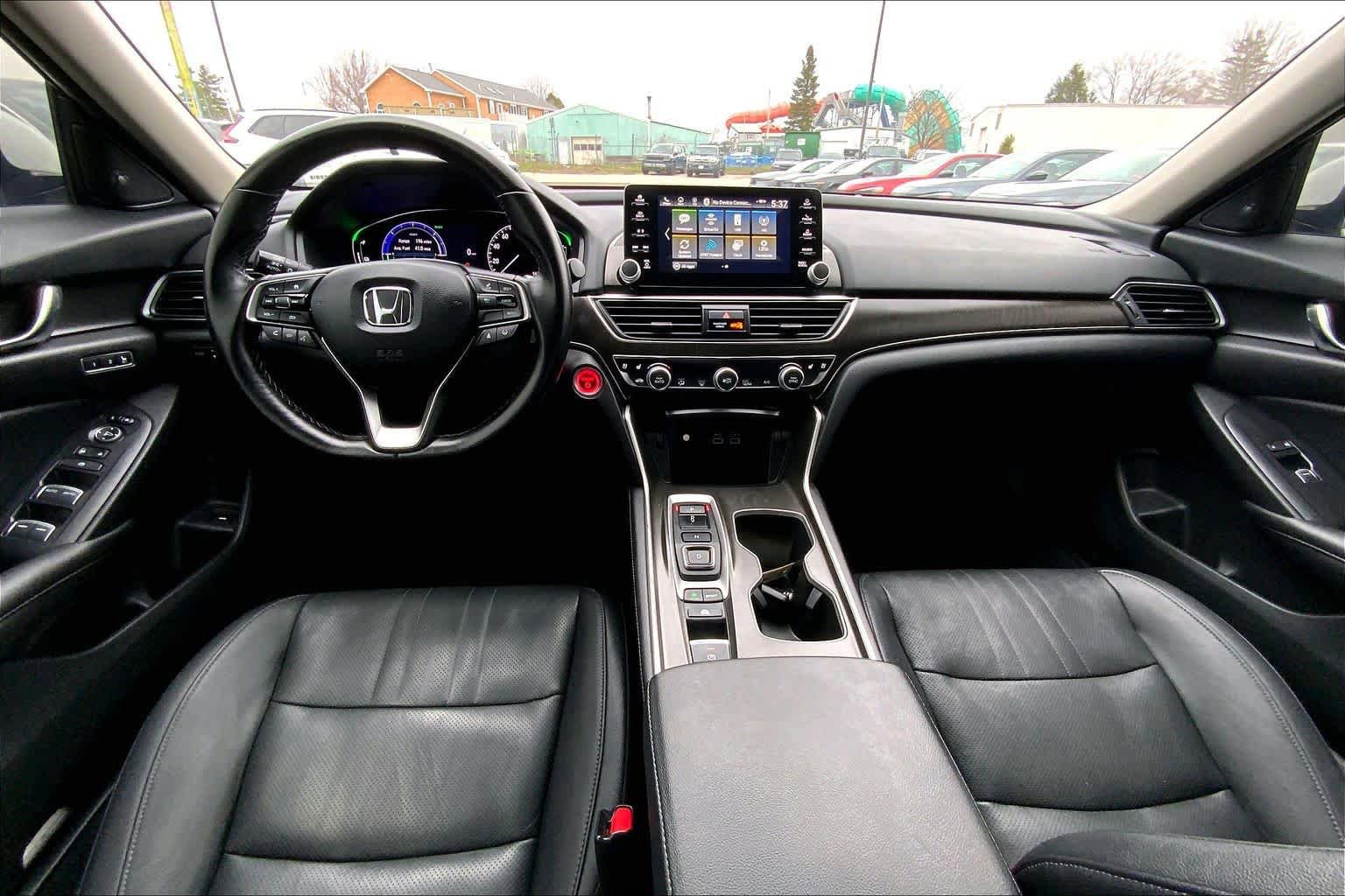 Used 2021 Honda Accord Touring image 16