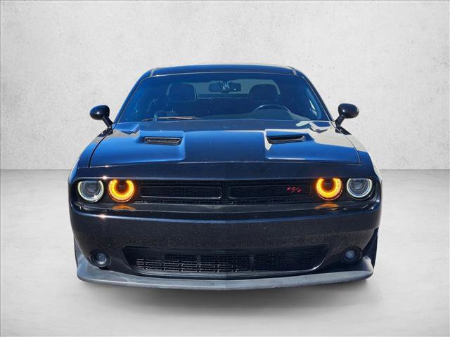 Used 2015 Dodge Challenger R/T Scat Pack w/ Leather Interior Group RWD image 2