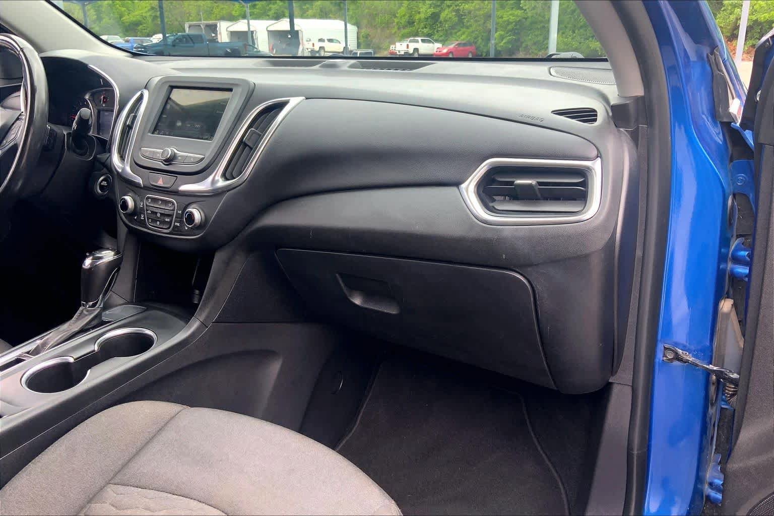 Used 2019 Chevrolet Equinox LT FWD image 19