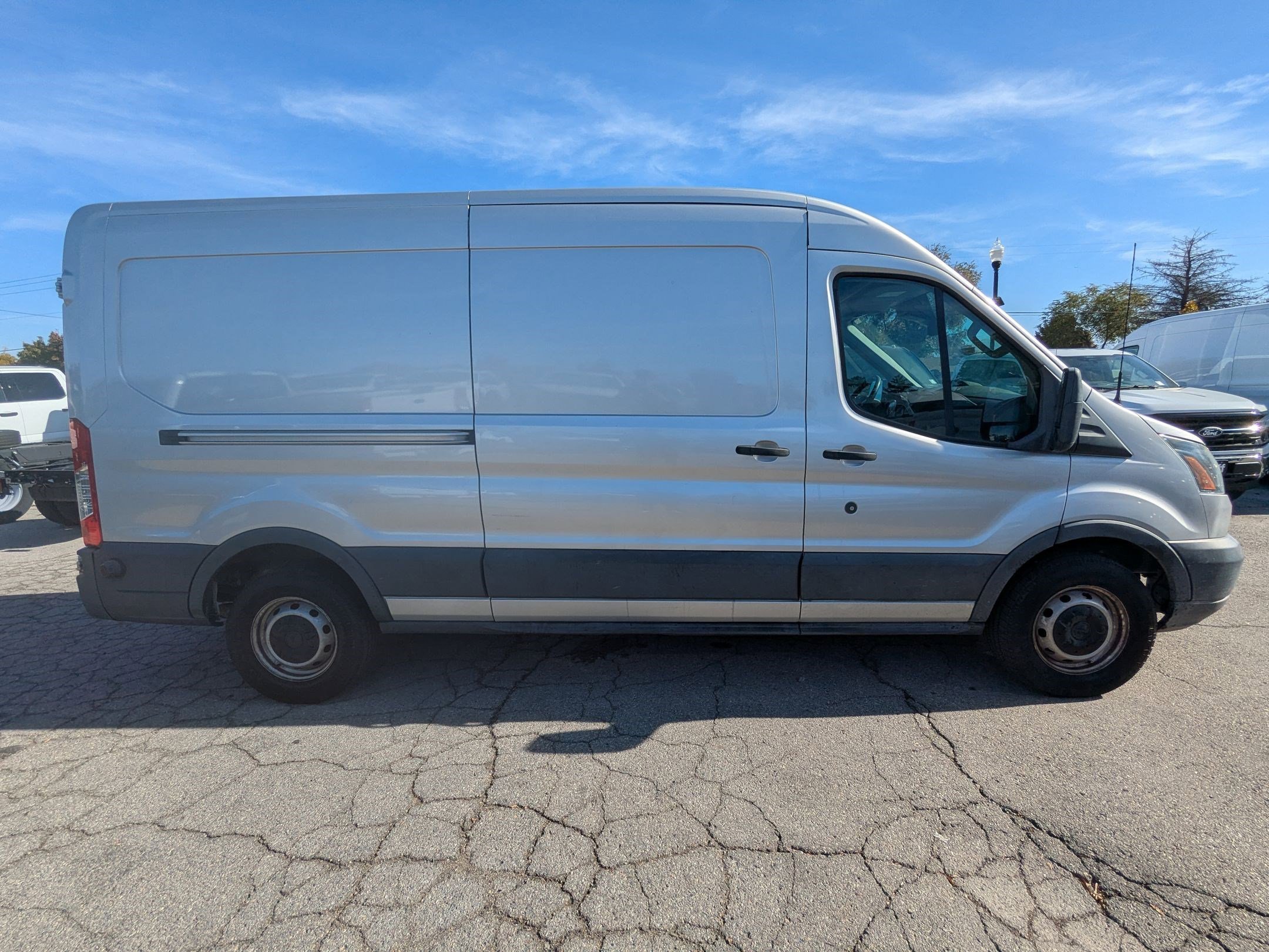 Used 2018 Ford Transit 150 148 Medium Roof image 2