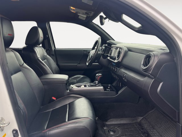 Used 2018 Toyota Tacoma TRD Pro AWD/4WD image 18