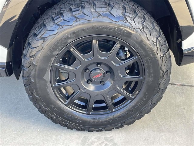 Used 2019 Toyota RAV4 XSE image 12