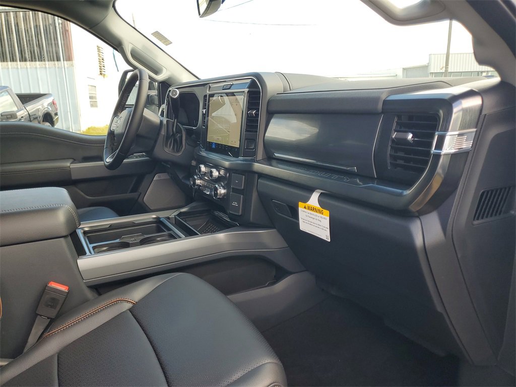 New 2026 Ford F350 Lariat w/ Black Appearance Package image 30