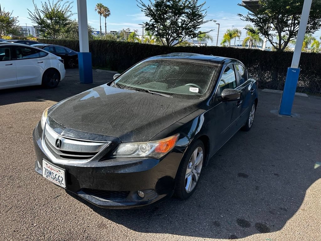 Used 2013 Acura ILX w/ Technology Package FWD image 34