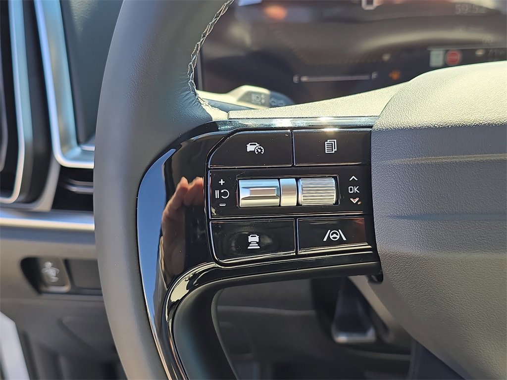 New 2026 Kia Sorento LX image 32
