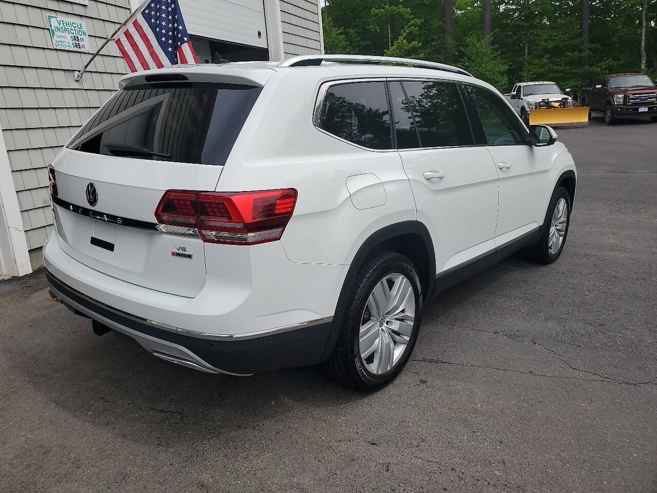 Used 2018 Volkswagen Atlas SEL Premium AWD/4WD image 7