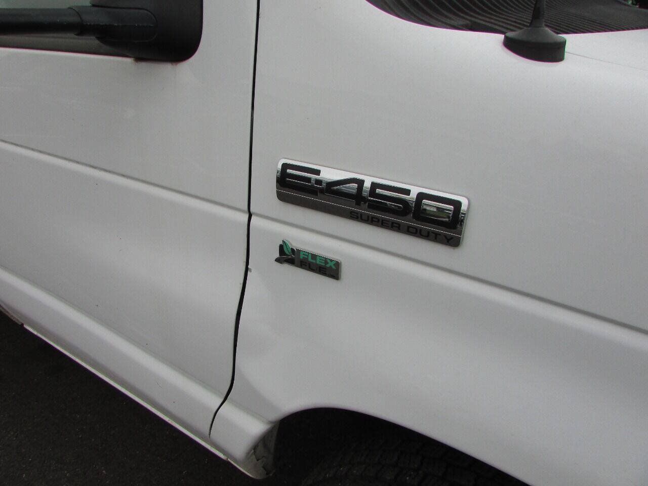 Used 2012 Ford E-450 and Econoline 450 Super Duty w/ PWR Locks & Windows Group RWD image 50