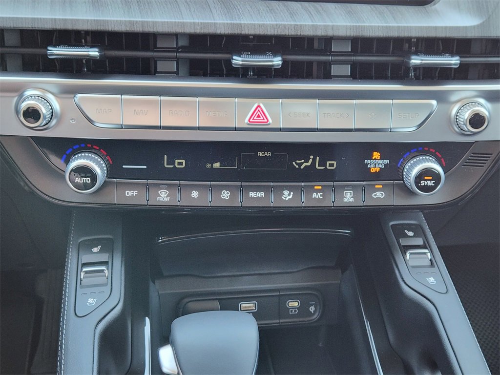 New 2025 Kia Telluride EX image 13