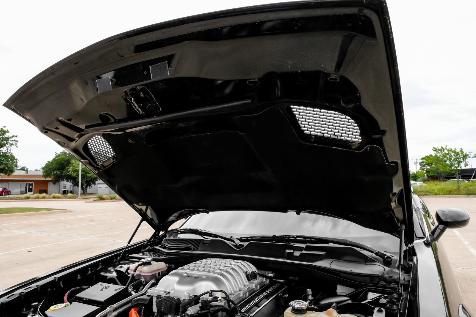 Used 2015 Dodge Challenger SRT Hellcat RWD image 54