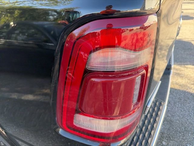 Used 2021 RAM 1500 Limited AWD/4WD image 7