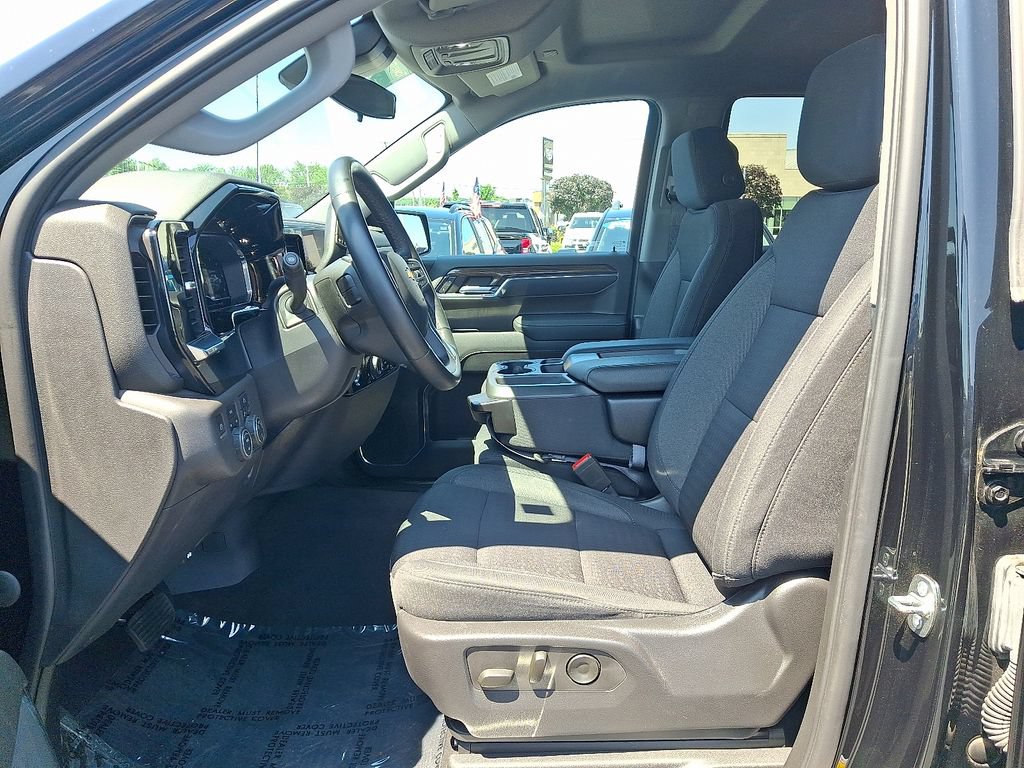 Certified 2023 Chevrolet Silverado 1500 LT AWD/4WD image 14