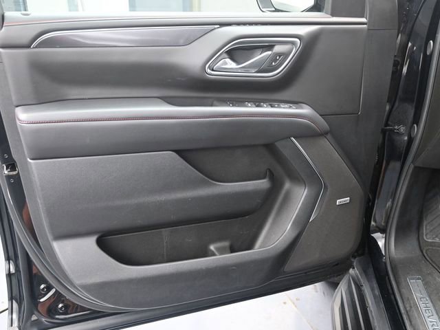 Used 2024 Chevrolet Suburban RST image 9