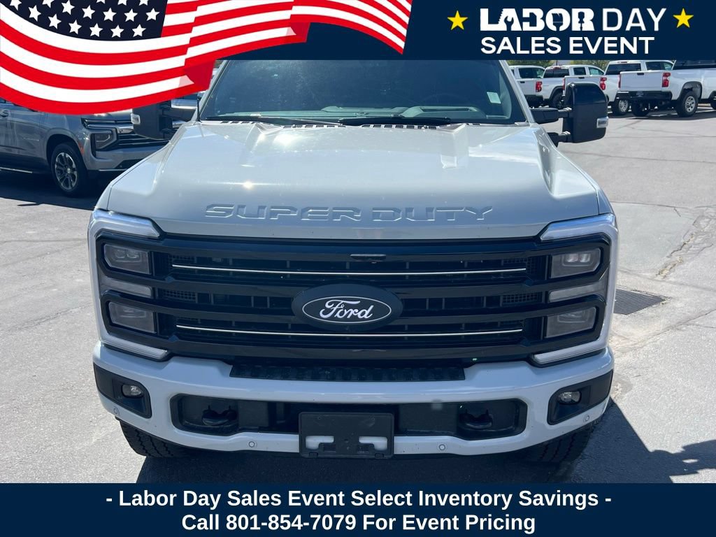 Used 2025 Ford F350 Platinum AWD/4WD image 2