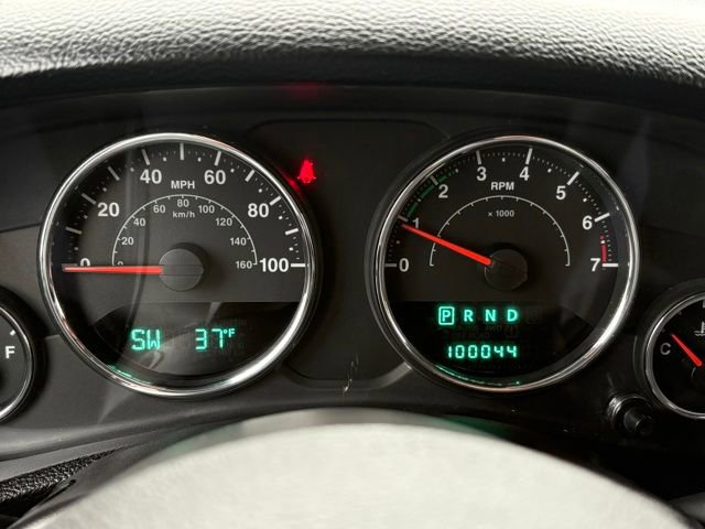 Used 2013 Jeep Wrangler Unlimited Sport image 16