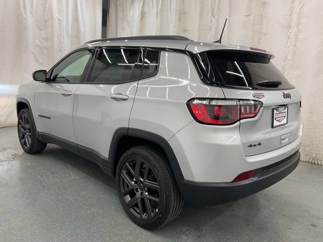 New 2026 Jeep Compass Latitude AWD/4WD image 5