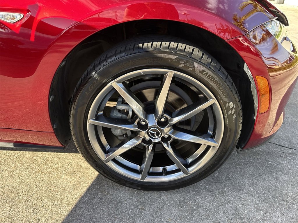 Used 2022 MAZDA MX-5 Miata Grand Touring w/ Weather Package image 59