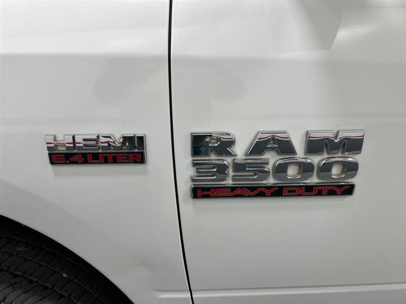 Used 2017 RAM 3500 Tradesman w/ Chrome Appearance Group image 8