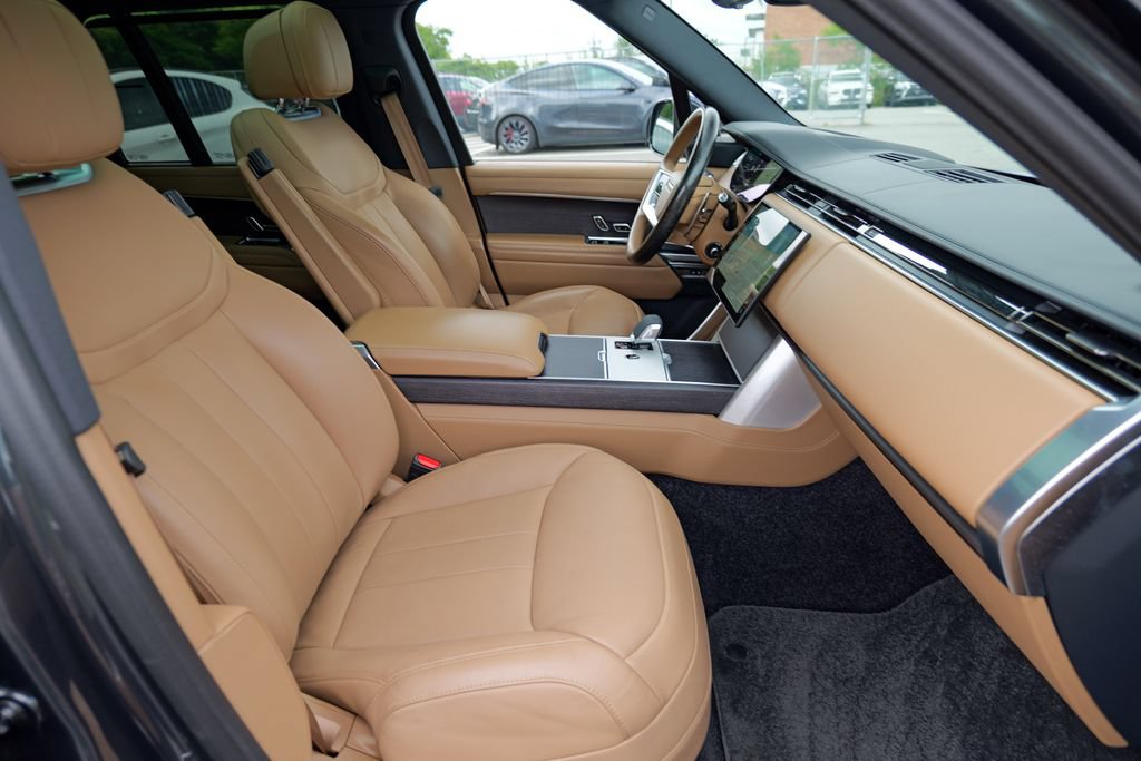 Used 2024 Land Rover Range Rover SE AWD/4WD image 39