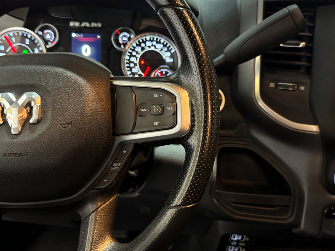 Used 2023 RAM 3500 SLT w/ Quick Order Package 2YG SLT image 7