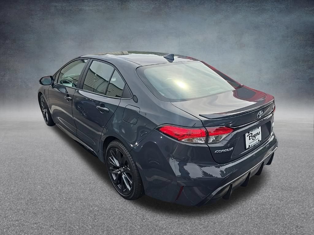 Used 2025 Toyota Corolla SE FWD image 5