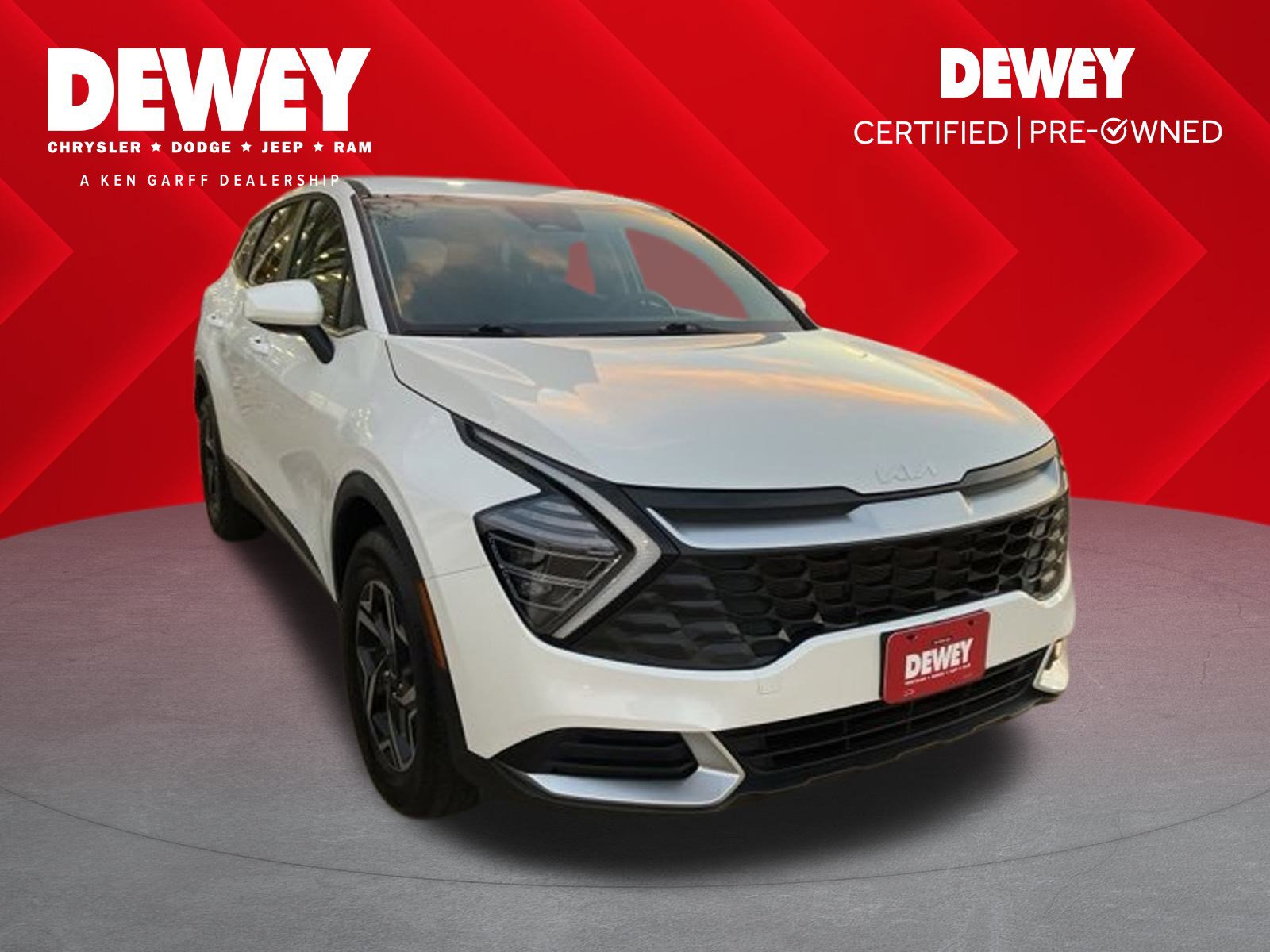 Used 2024 Kia Sportage LX image 1