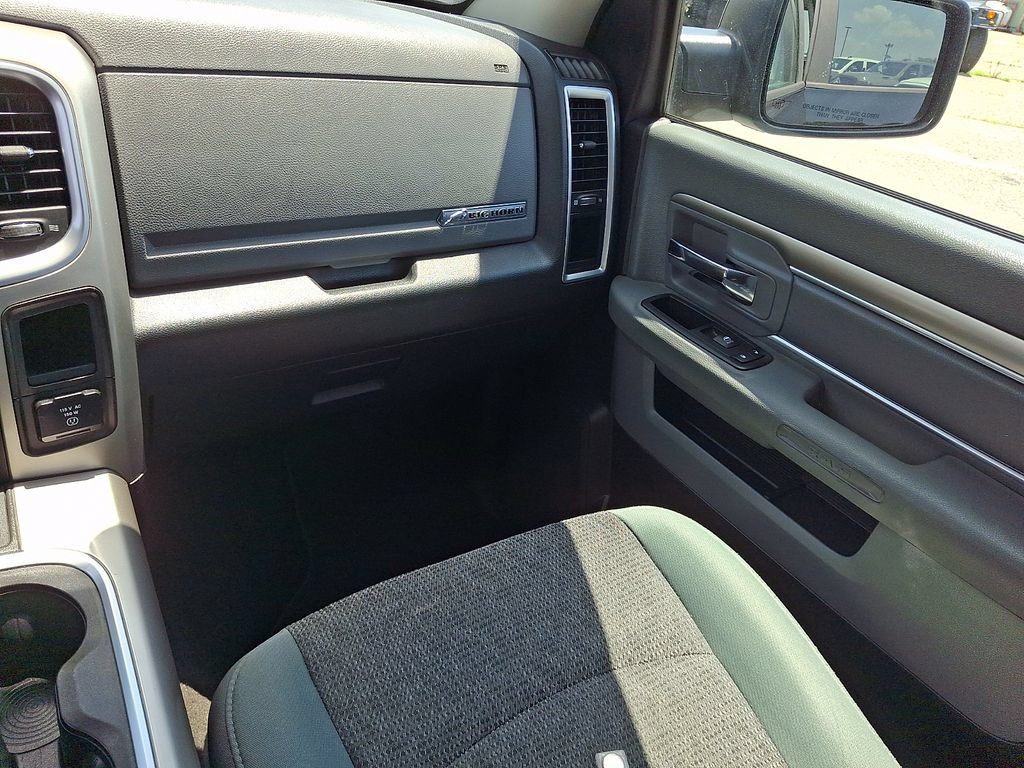Used 2016 RAM 1500 Big Horn AWD/4WD image 17